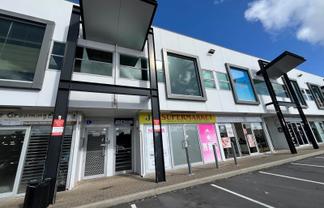 MODERN FLATBUSH OFFICE
