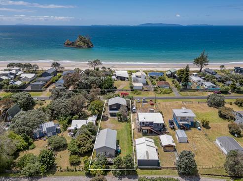 211 Mangakahia Drive, Whangapoua