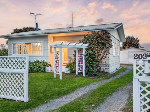 203 Lamb Street, Leamington
