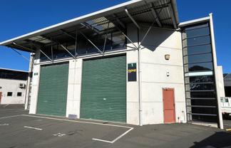 Pole Position in Small Business Park