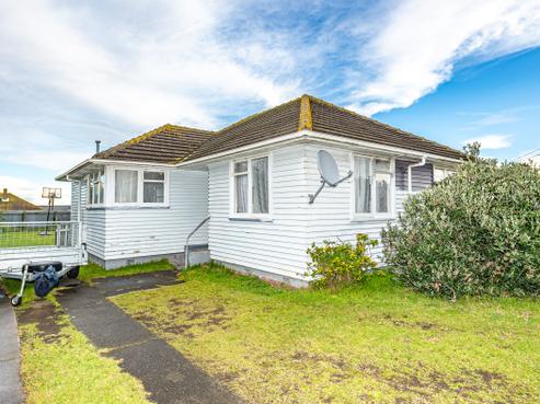143 Puriri Street, Castlecliff