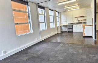 Well-Located Office Opposite Thorndon New World