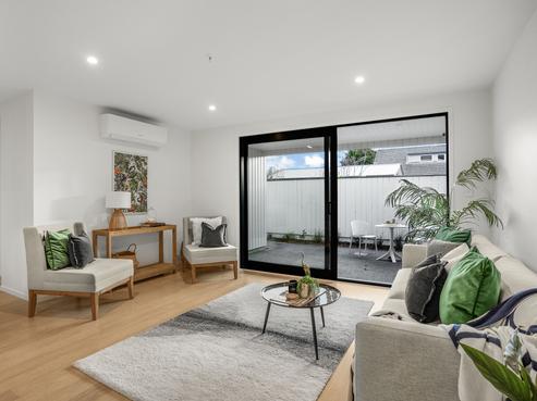 8/200 Knights Road, Lower Hutt