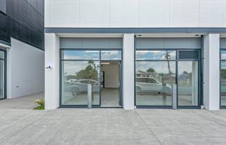 RIVERHEAD RETAIL FOR SALE – 68.3m²