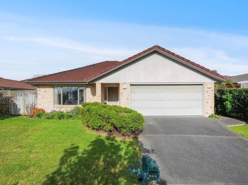 74 Hillwell Drive, Henderson