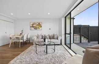 393 Ormistion Road, Flat Bush