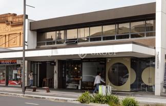 WORK WITH OWNER TO ACHIEVE YOUR DREAM OFFICE