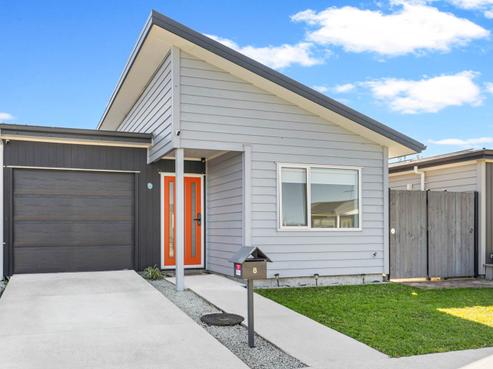 8 Whareatua Avenue, Takanini
