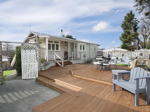 110 Hastings Street, Halcombe