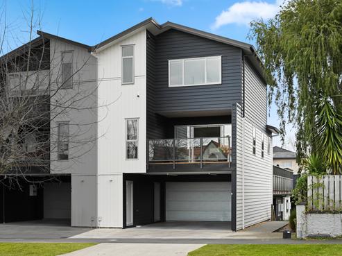 1/14 Hammond Street, Hamilton Central