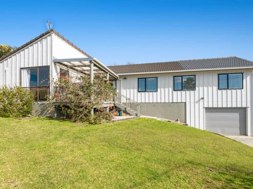 61 Luckens Road, West Harbour