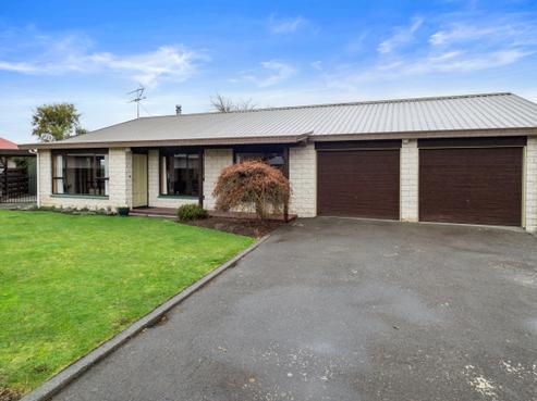 10 Williamson Place, Allenton
