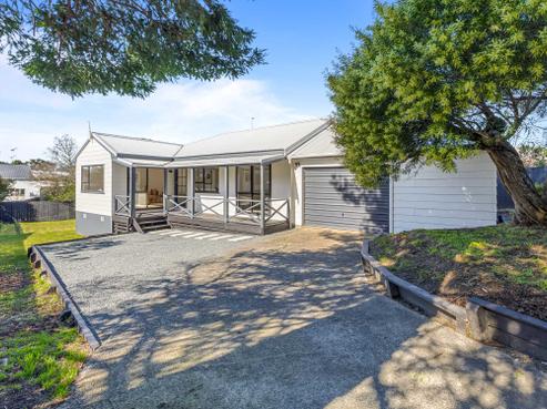 14 Mile Place, Henderson