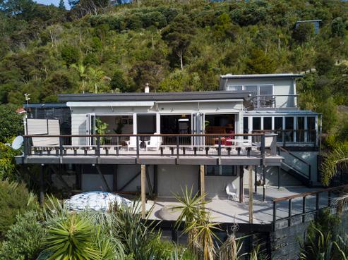 7 Kent Street, Whangaroa