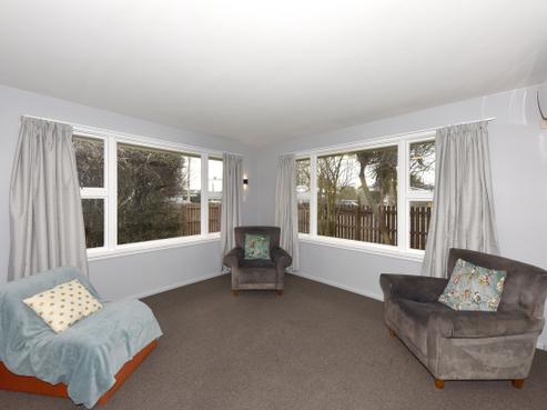 1/124 Huxley Street, Sydenham