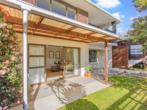 2/21 Burch Street, Mount Albert