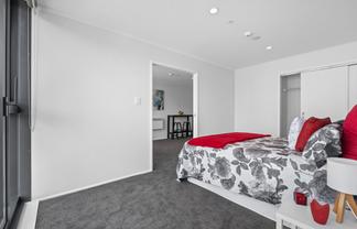 12D/30 Westward Ho Road, Glen Eden