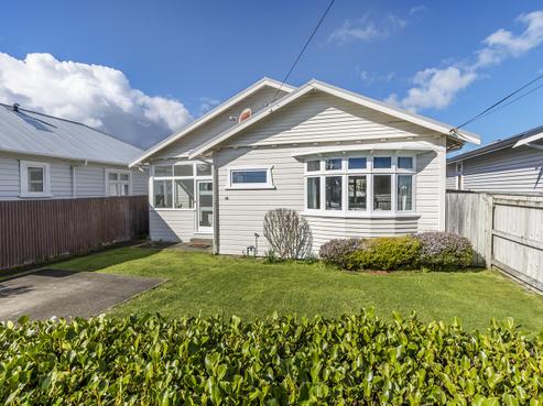 38 Torridon Road, Miramar