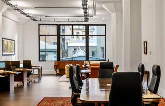 Art Deco Delight - 131 Queen Street