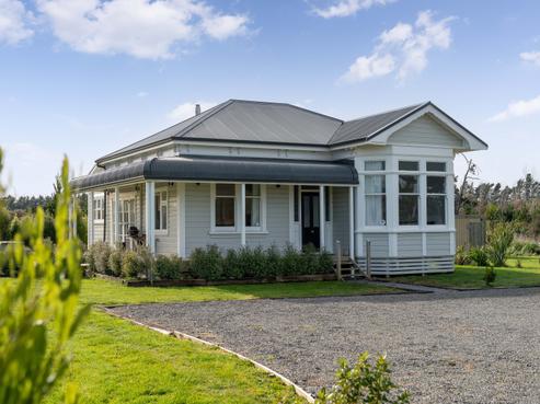194 State Highway 53, Featherston