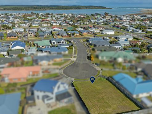 13 Teppett Place, Foxton Beach