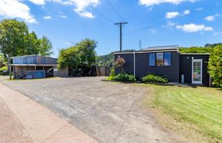 35 & 35A Cane Road, Waimauku