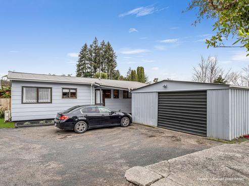 24D Gordon Road, Western Heights