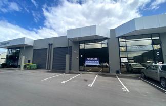 High-profile Penrose industrial unit