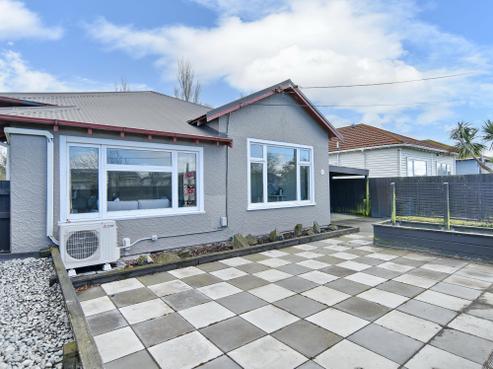 36 Hopkins Street, Woolston