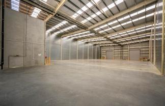 FRONT AND CENTRE HIGHBROOK DRIVE
