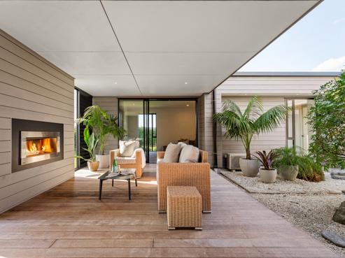 2 Shearwater Lane, Point Wells