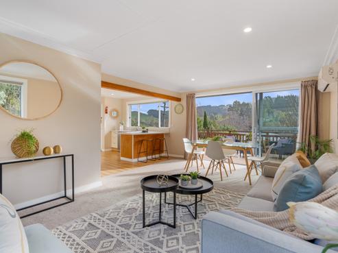 105 Hocken Street, Kenmure