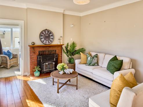 7 Ames Street, Paekakariki