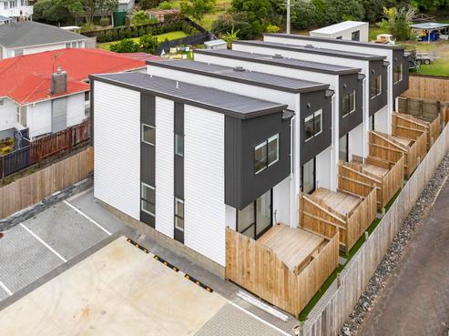 4/36 Tiroroa Avenue, Te Atatu South