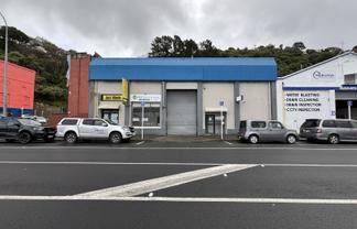 300 sqm Warehouse – Minutes from the CBD