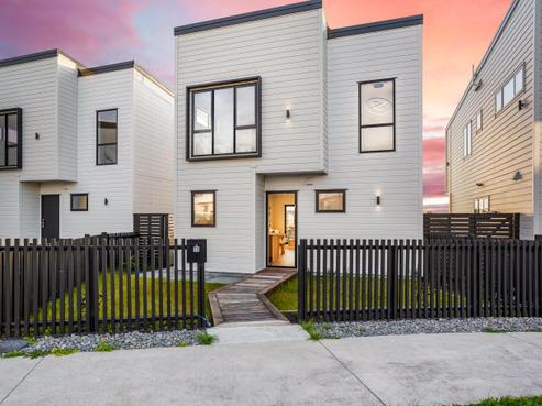 10 Greenbrier Street, Westgate
