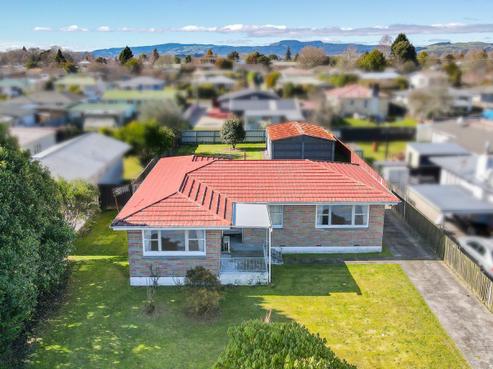 13 Clyde Street, Utuhina