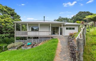 12 Rebel Lane, Whareora