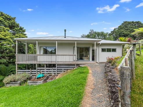 12 Rebel Lane, Whareora