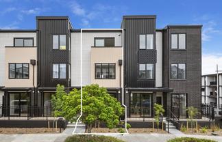 2/19 Windlass Street, Long Bay
