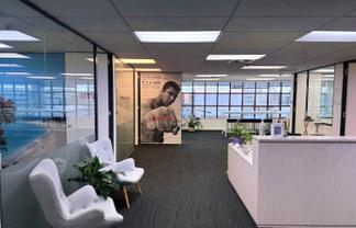 MODERN BROADWAY OFFICE
