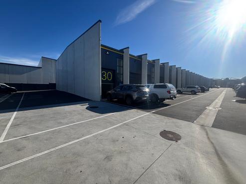30/11 Northside Drive, Westgate