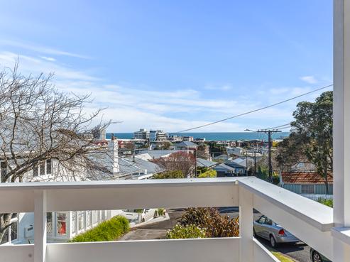 10 Ridge Lane, New Plymouth Central
