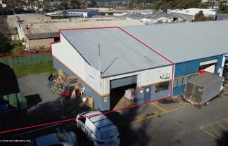 Workshop & Yard - Porirua