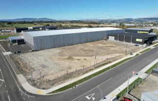 IN THE HEART OF THE CENTRAL DISTRIBUTION HUB