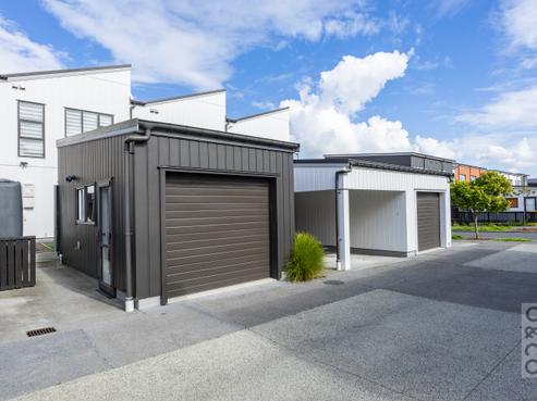 24 Manarini Road, Massey