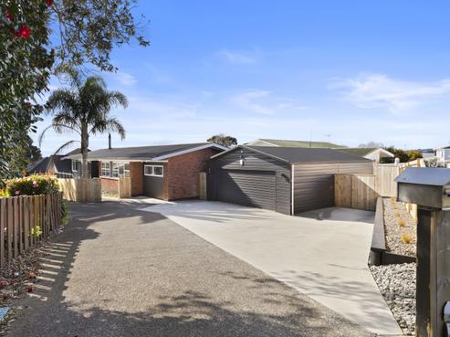 17 Laurelwood Avenue, Pukekohe