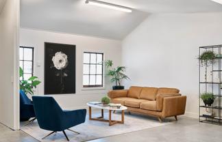 PRICE DROP - AFFORDABLE STUDIO / SERVICES SPACE
