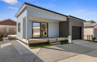 69 Riley Crescent, Papamoa