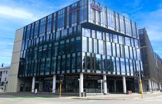 A-Grade Office in Prestigious Awly Building – Ready Now